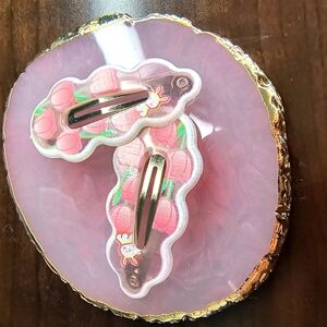 Women’s Jewelry Unique and flashy white hair clips with Roses and Bunnies